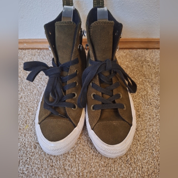 Converse Chuck Taylor High Top Surplus Suede Olive Green Womens size 6.5 - Picture 6 of 11